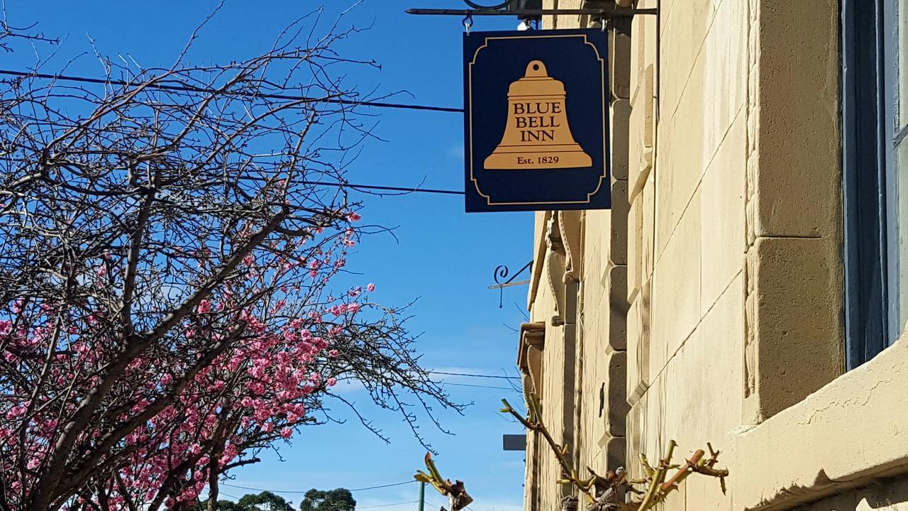 Blue Bell Inn Sorell Bagian luar foto