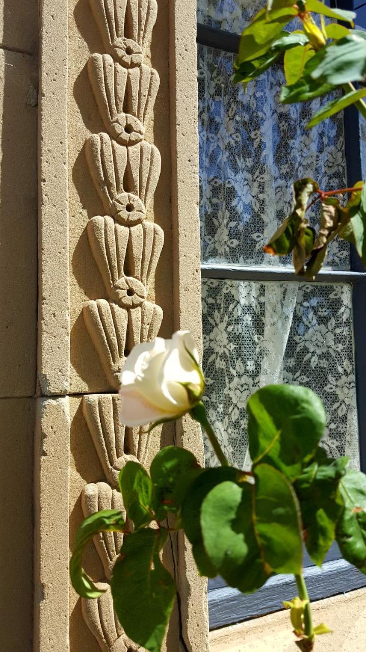 Blue Bell Inn Sorell Bagian luar foto